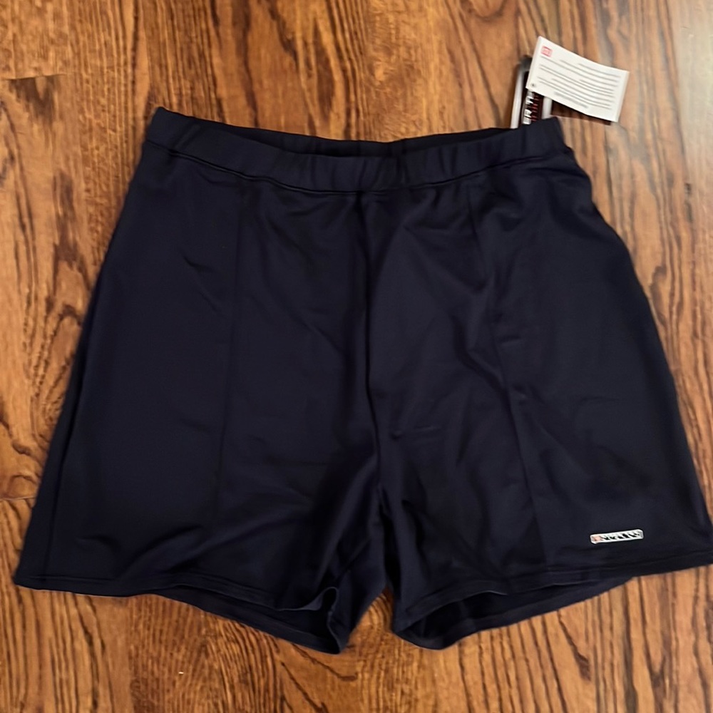 Wilson tennis shorts